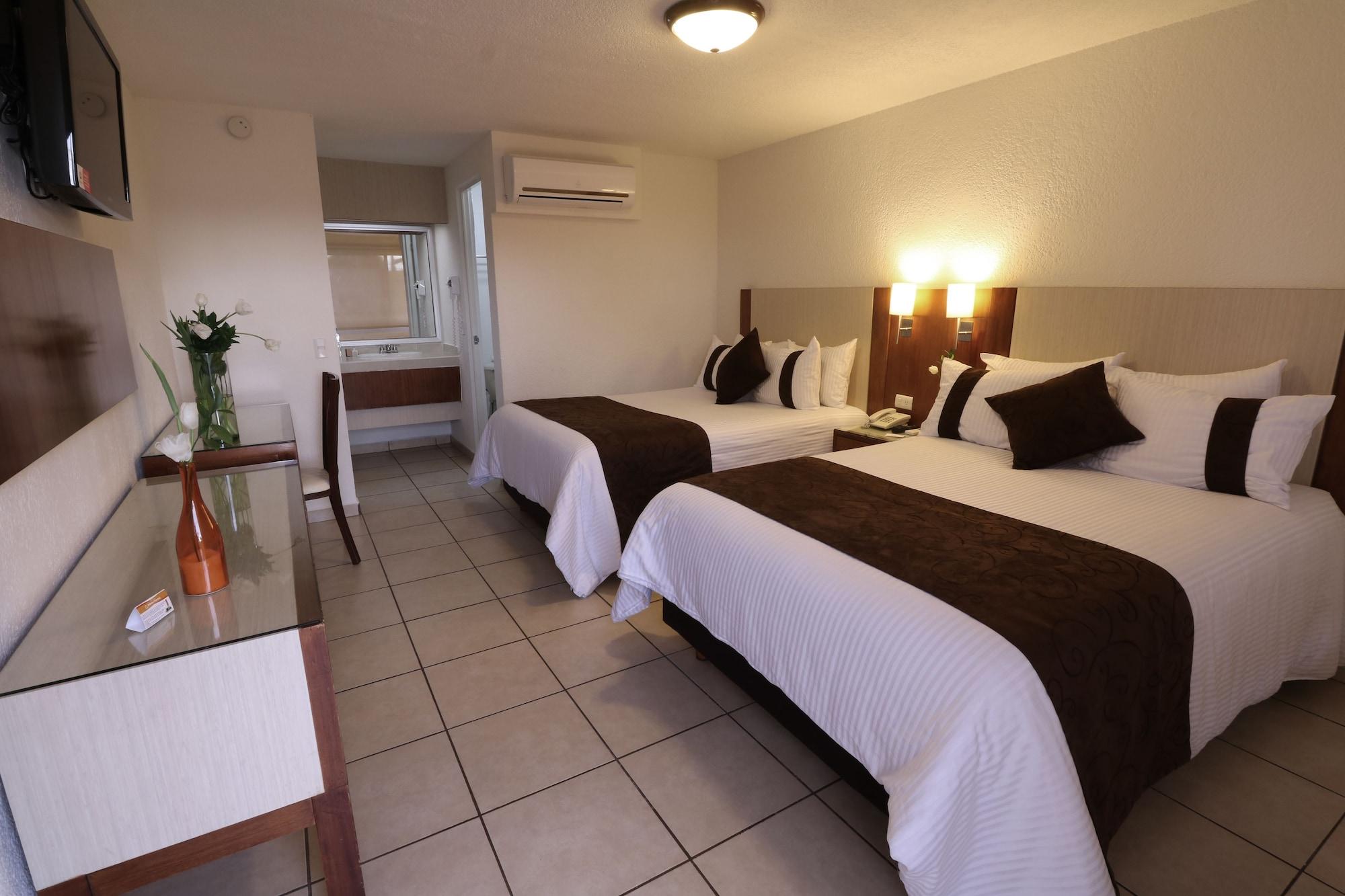 Mision Express Saltillo Exterior foto